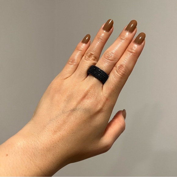 NEW Black Diamond Cocktail Statement Ring - Picture 3 of 9